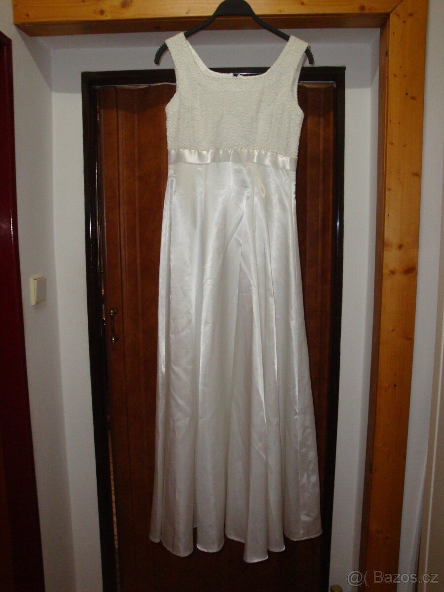 Prodám šaty