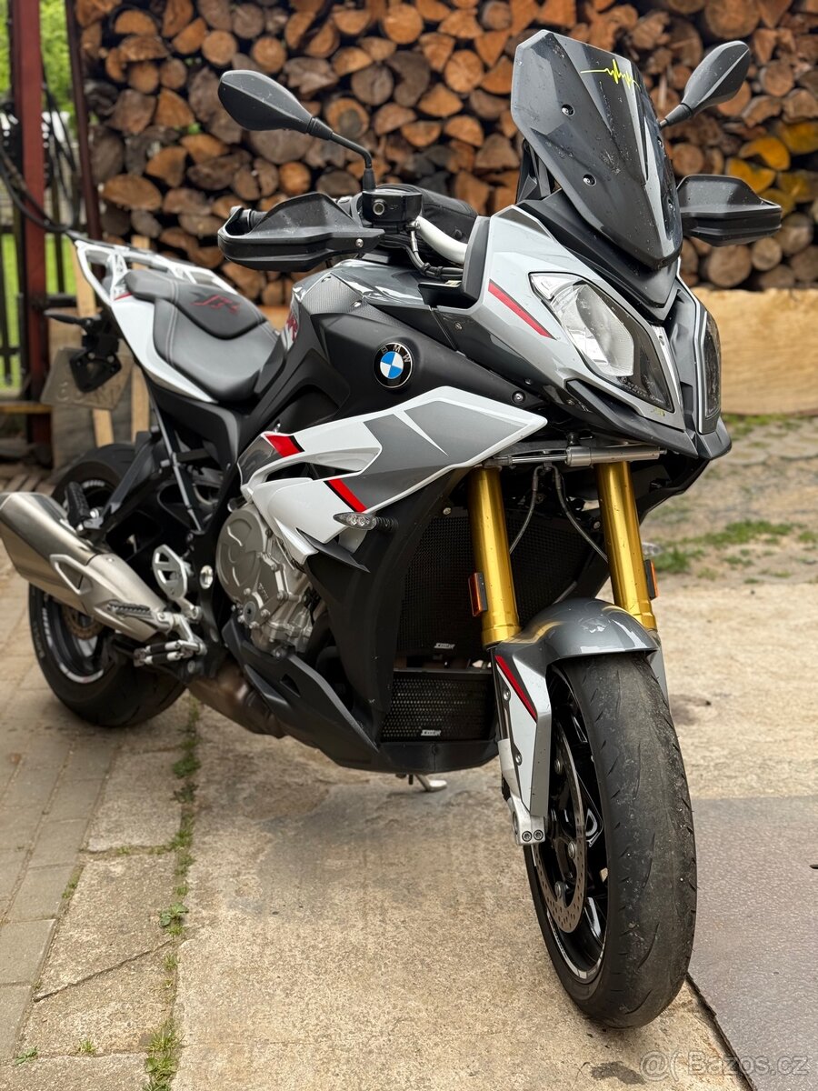 BMW s1000xr