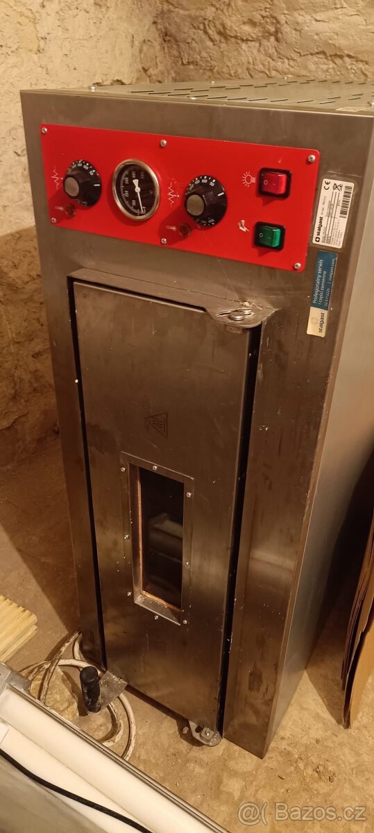 Prodám pec na pizzu a vyvolávačku