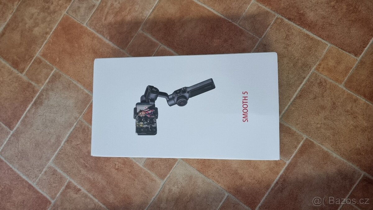 Zhiyun Smooth 5