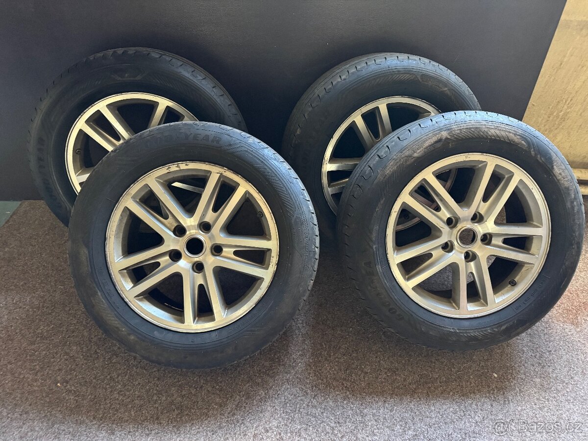 Letní sada alu kola R18 Jeep