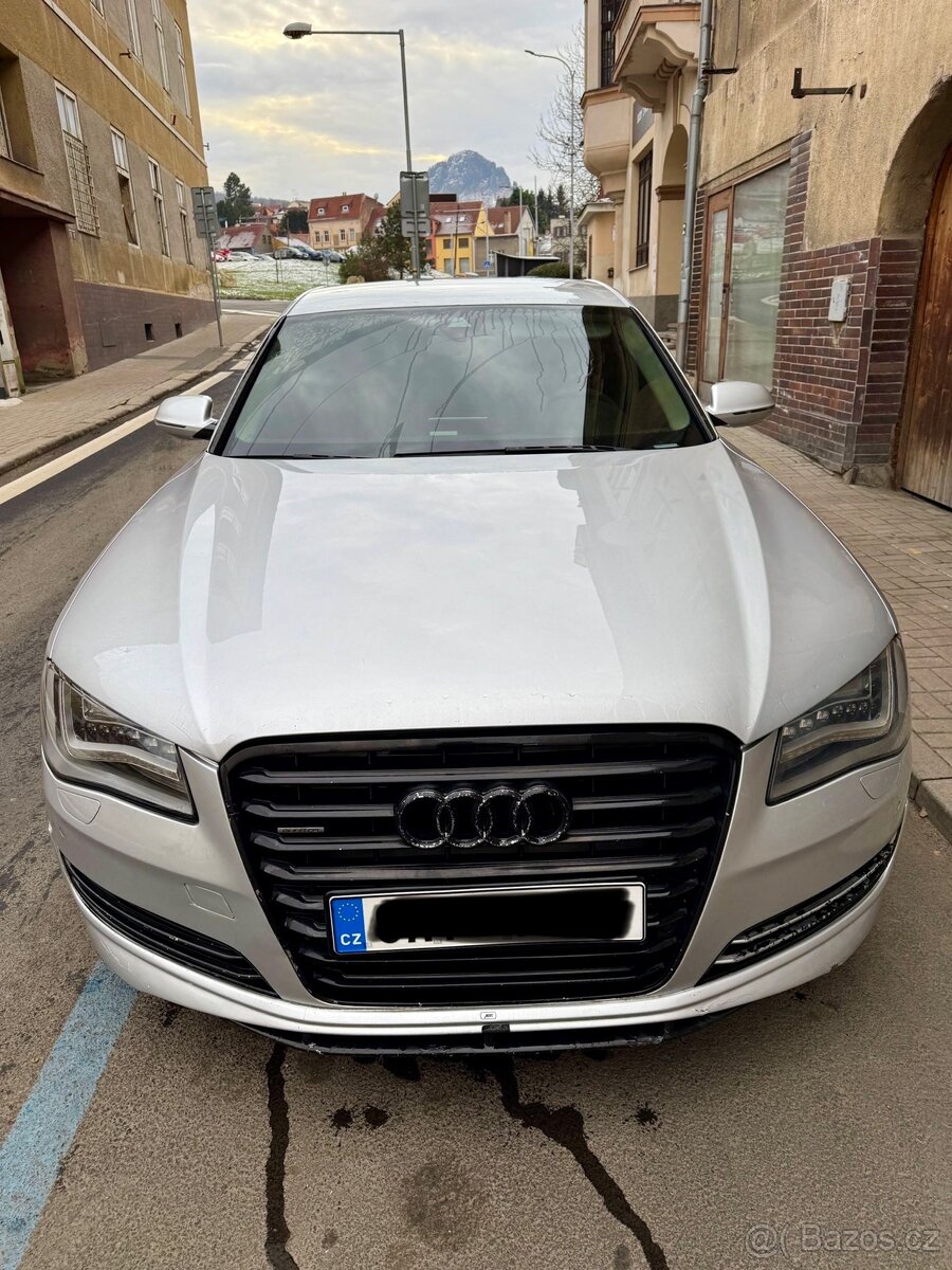Audi A8 na splatky bez registru