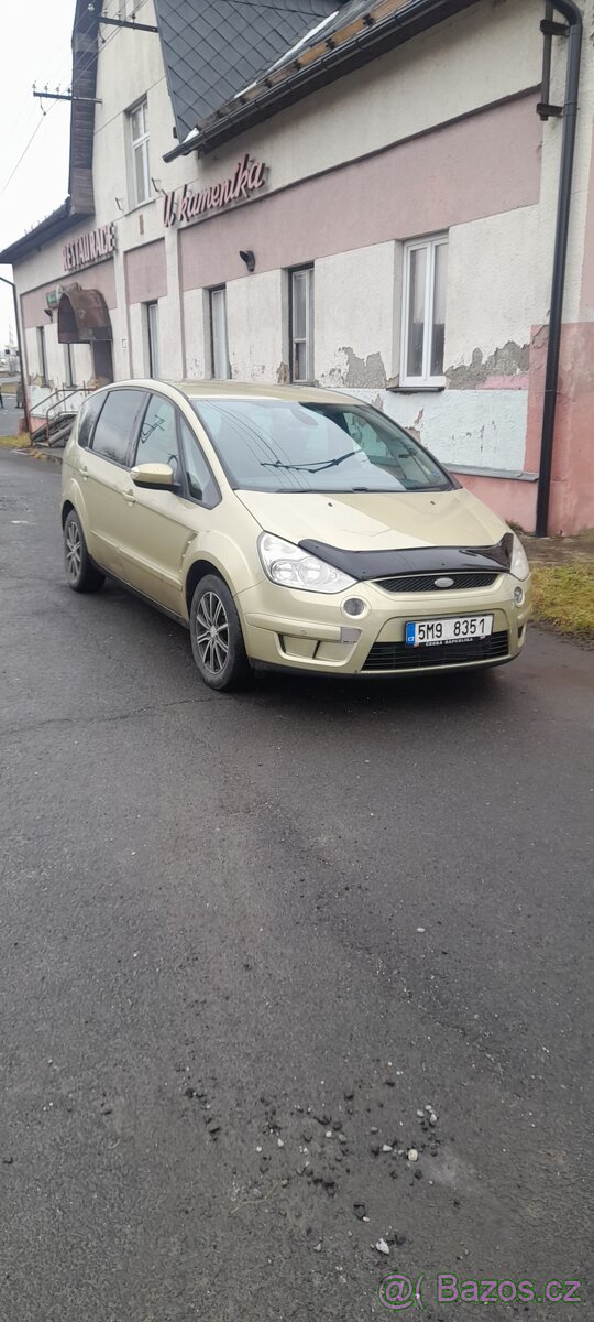 Ford s max vyměním za dodávku nebo něco s tažným