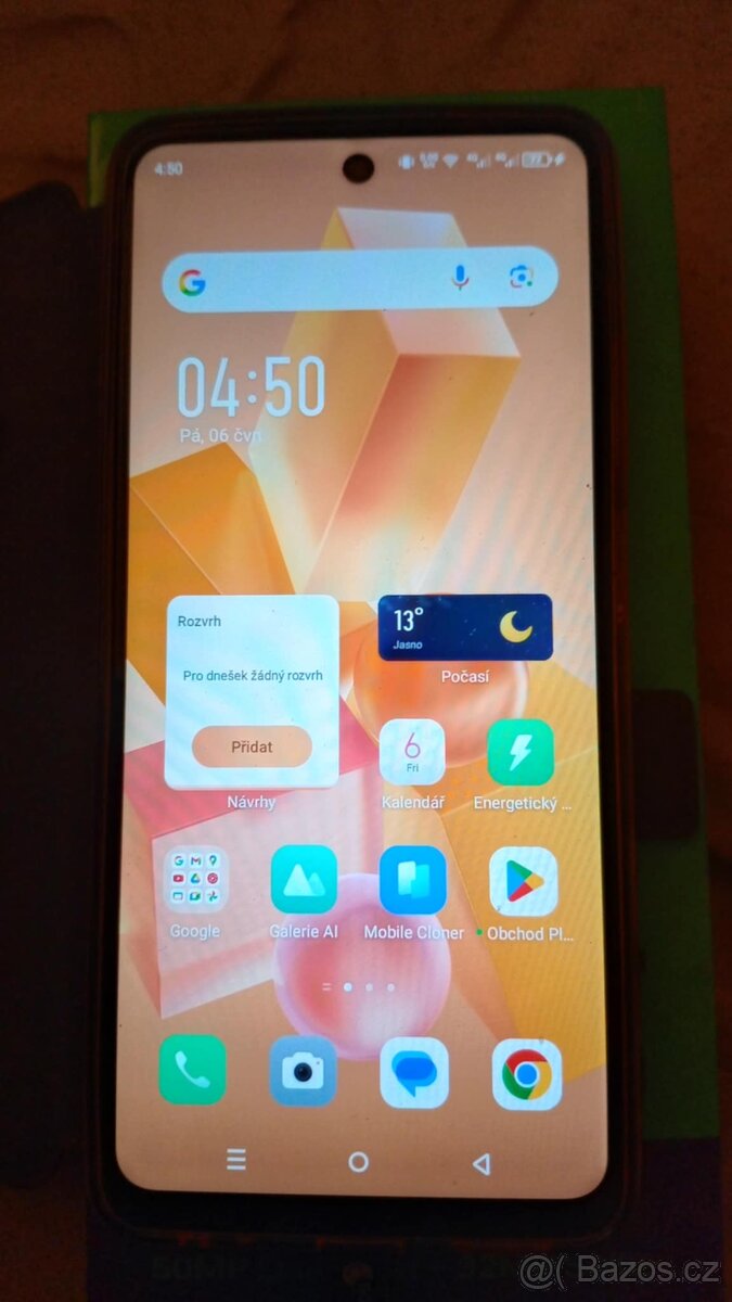 Infinix Hot i40 4+4 GB ram+128GB úložiště