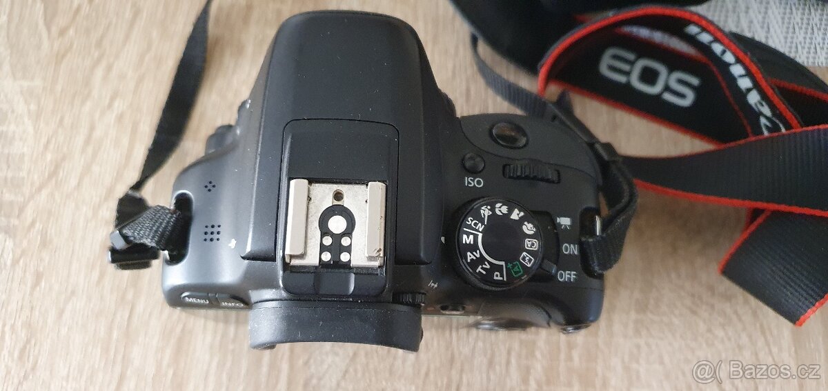 Canon EOS 100D zrcadlovka
