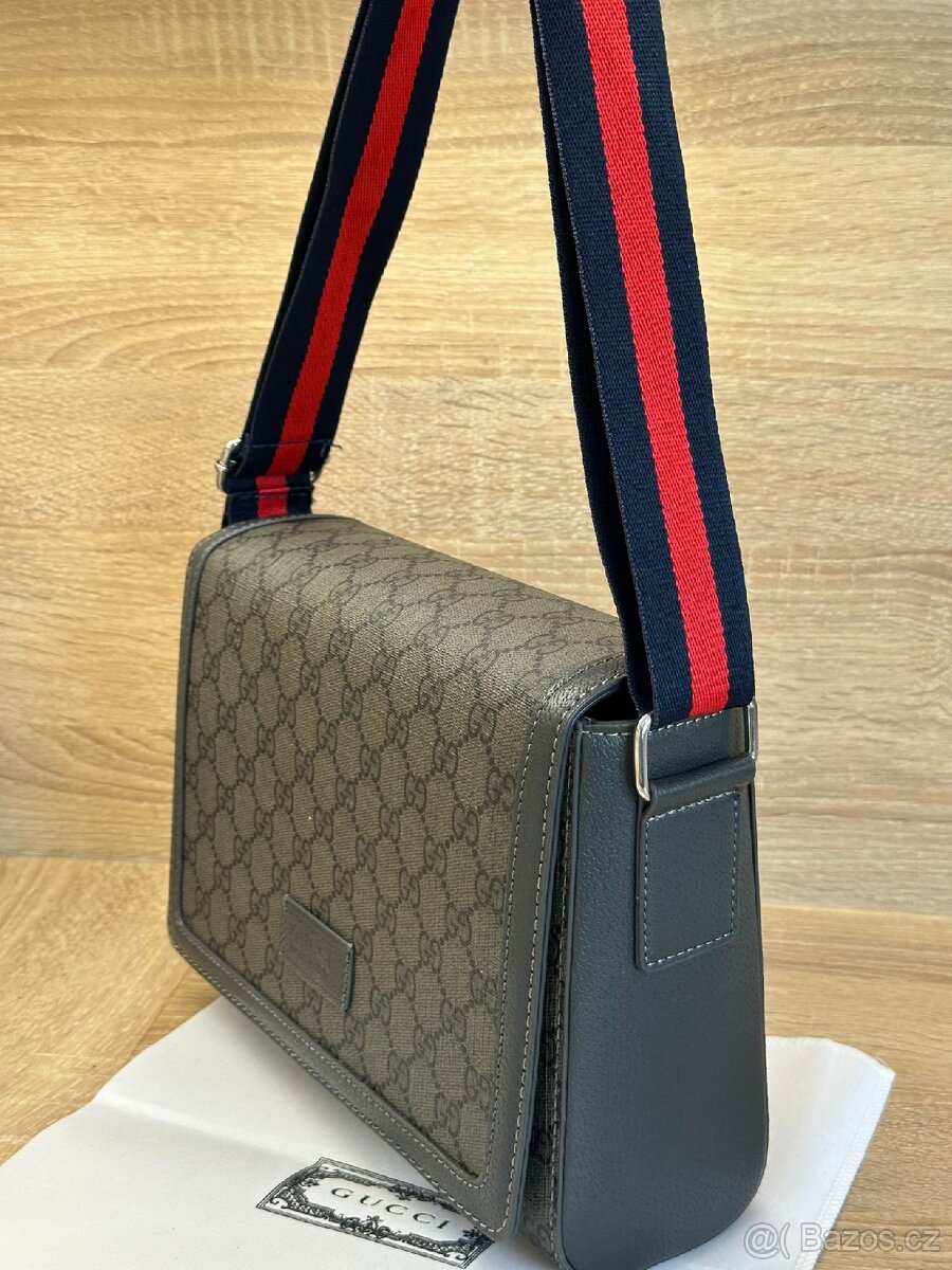 Gucci taška GG Supreme