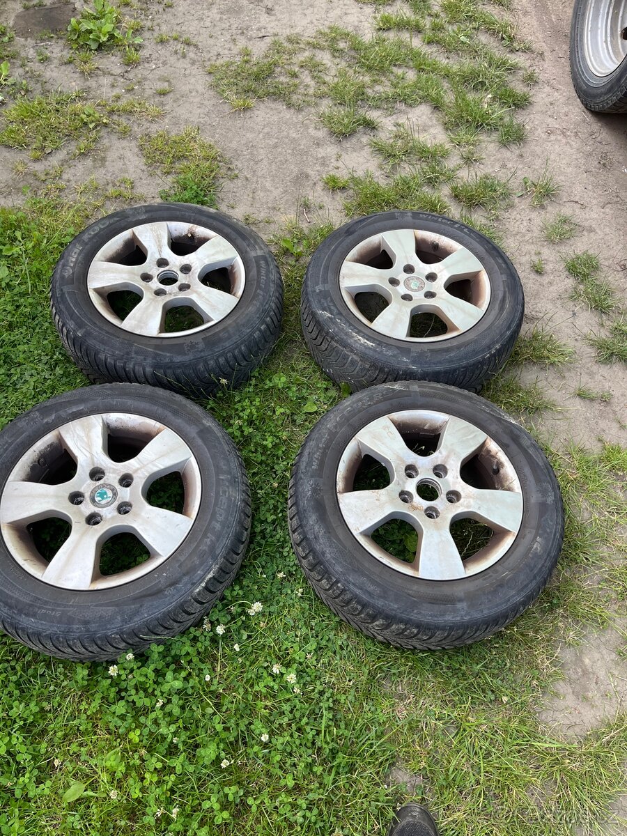 5x112 r15 Octavia 2 195/65 zimní humy