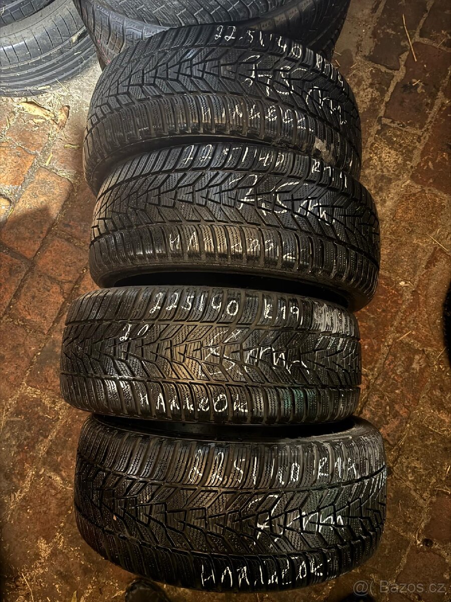 225/40 r19 Hankook.