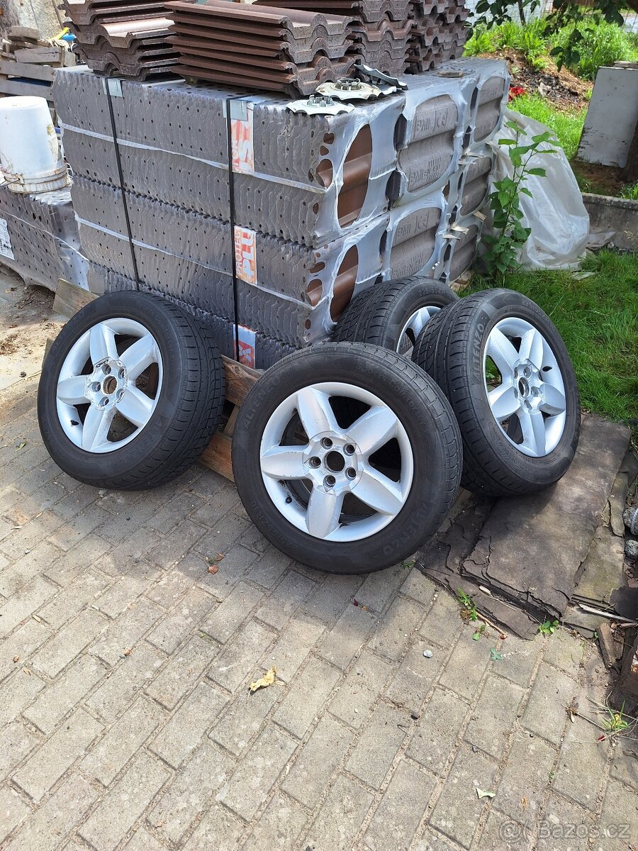 Kola Al Seat 7Jx16H2 ET 59 Pneu 225/55ZR16 99W XL