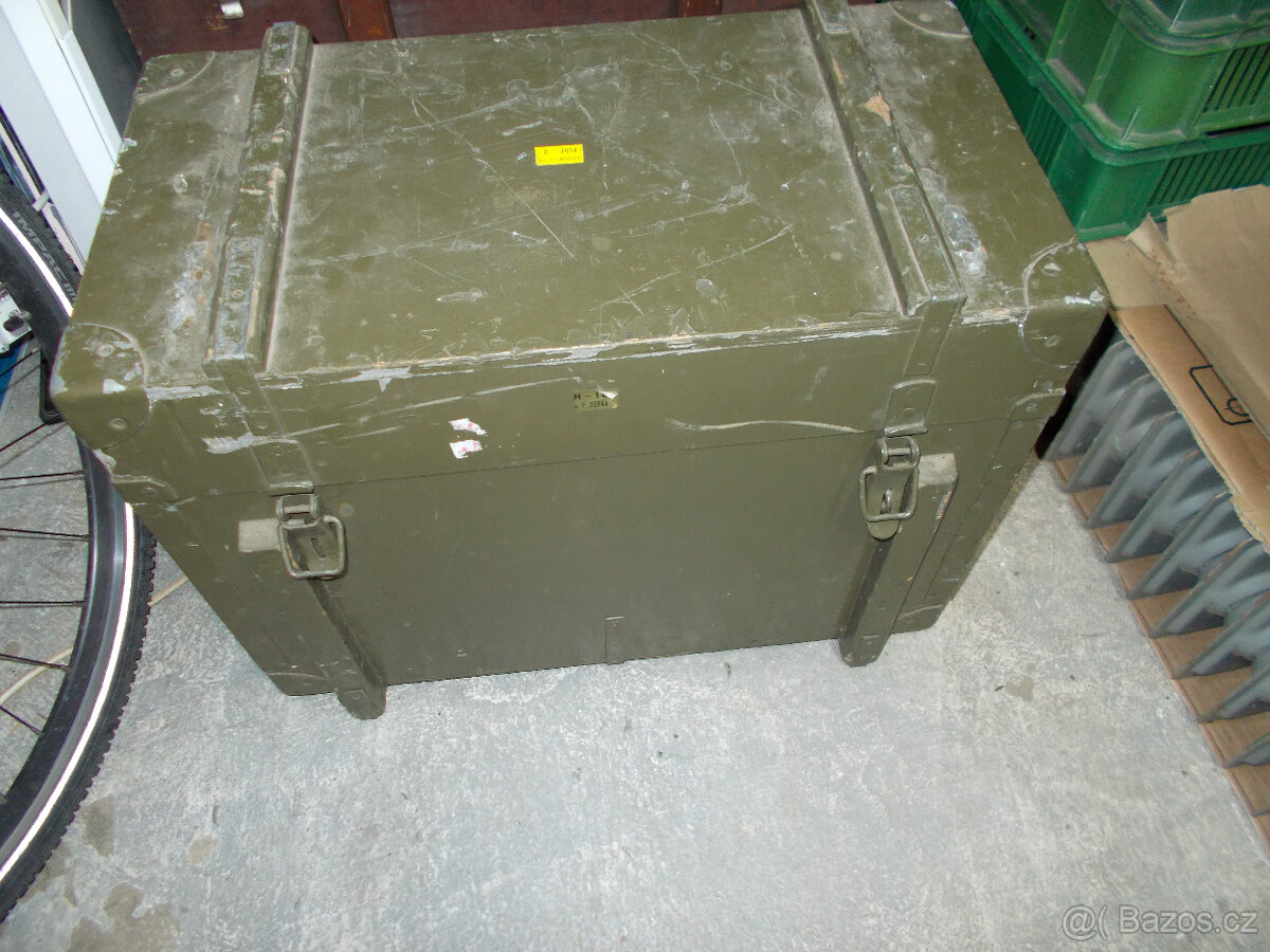 R 109 --- dva kusy