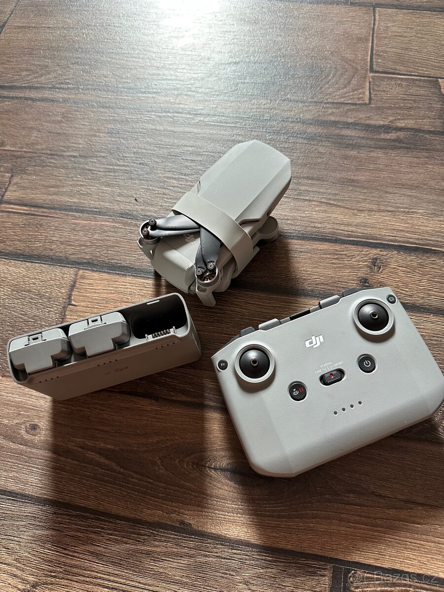 Dji mini 2 SE (rozbitý)