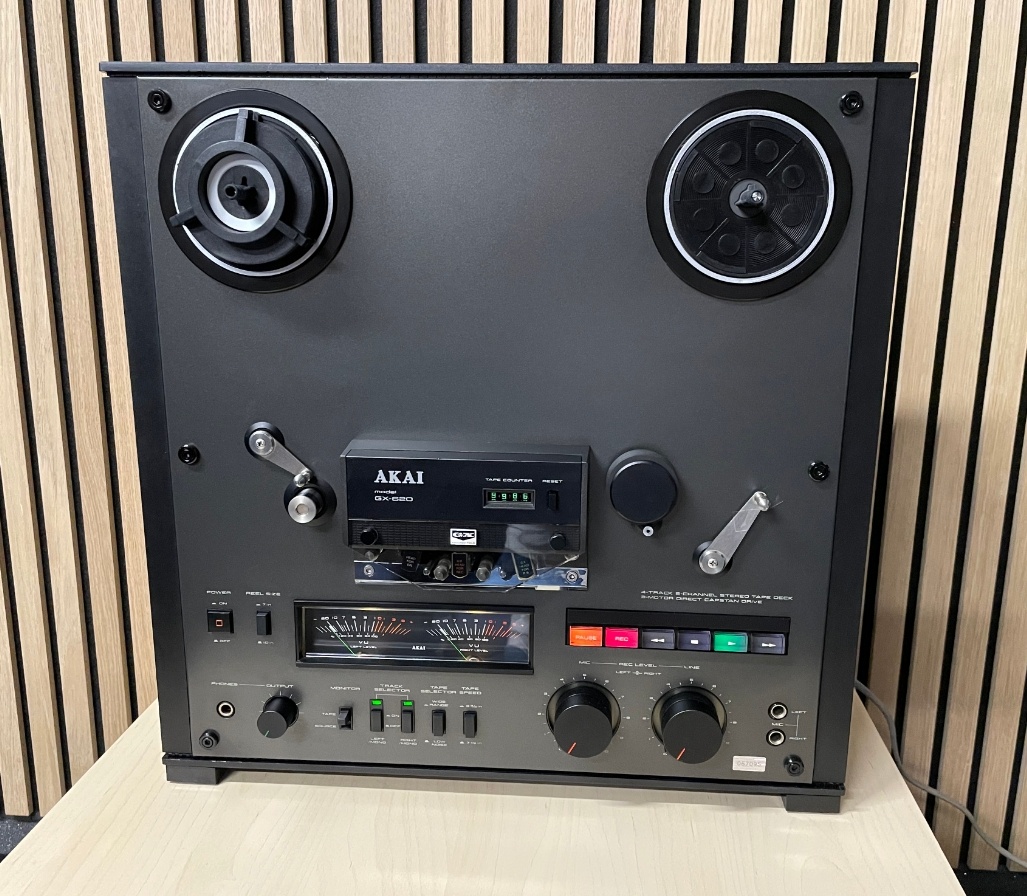 Akai GX-620