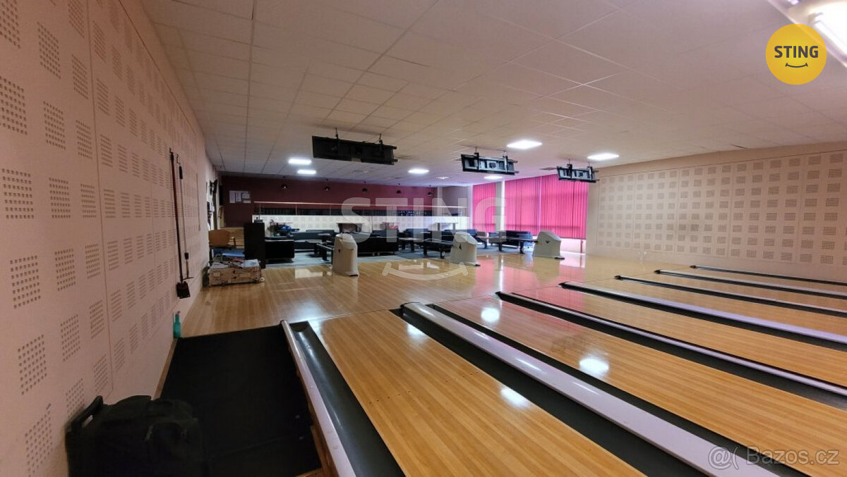 PRONÁJEM BOWLINGOVÉHO CENTRA, 133071
