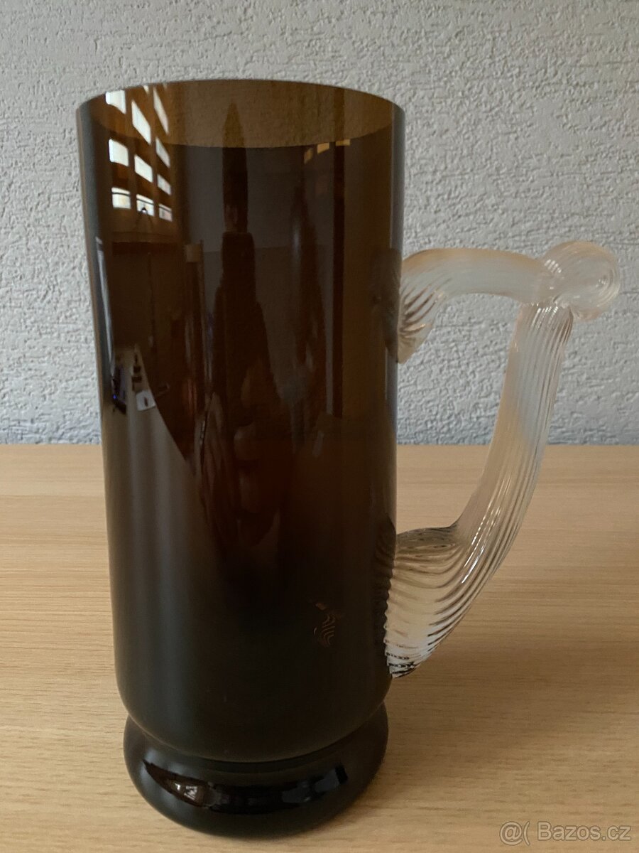 Nový velký ojedinělý džbán z hutního skla - 1 250 ml