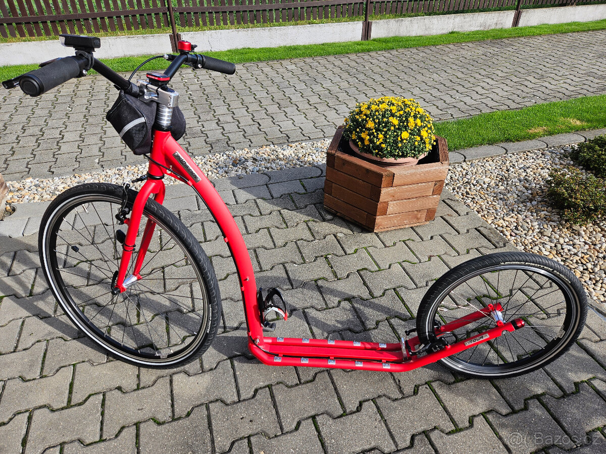 Koloběžka KOSTKA TOUR MAX (G6) červená