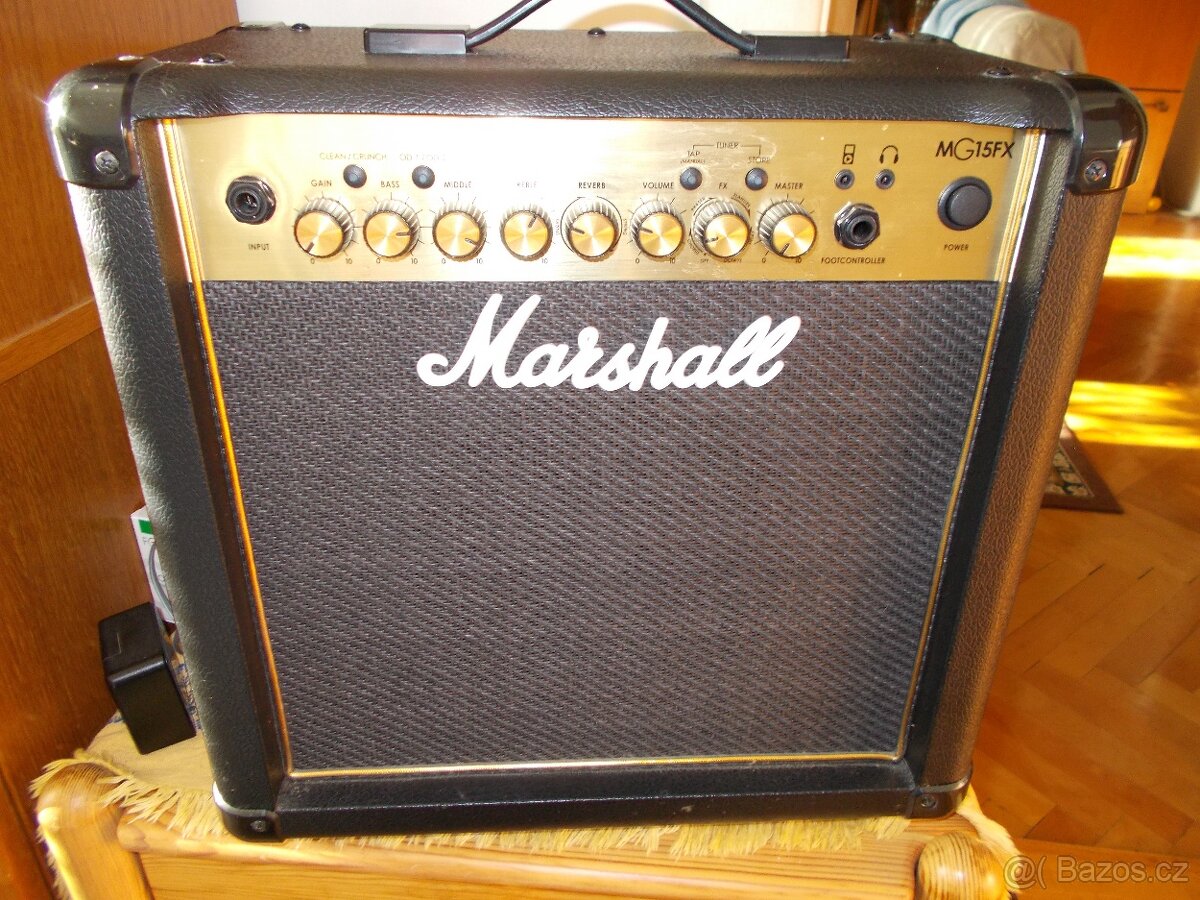 Prodám kombo Marshall MG15FX
