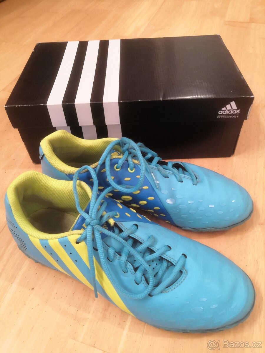 Kopačky - turfy, zn. Adidas, vel. 41+1/3