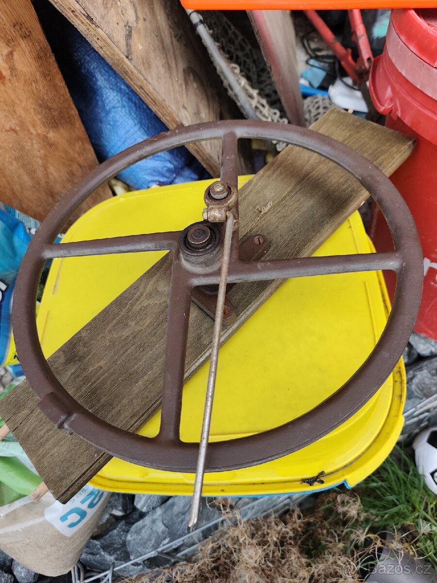 Kolo od šicího stroje