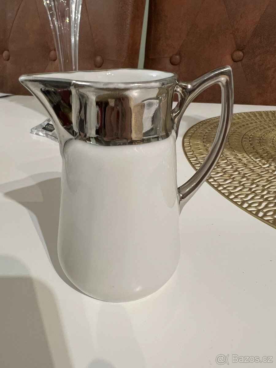 Starozitna mlecenka konvicka art deco