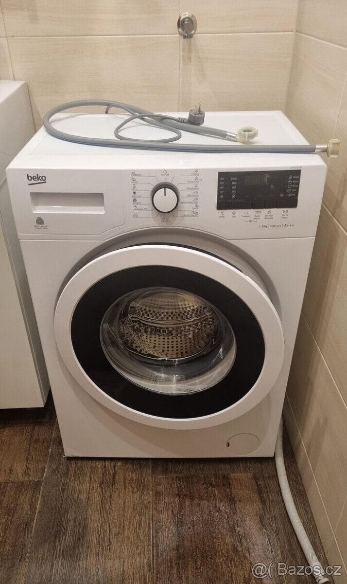 Zánovní pračka Beko WRE 6532 B0 Slim na 6kg