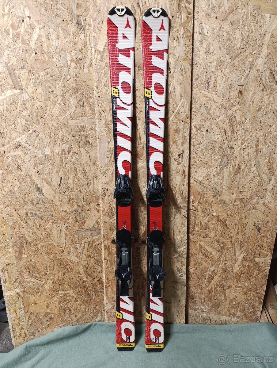Sjezdové lyže Atomic 140