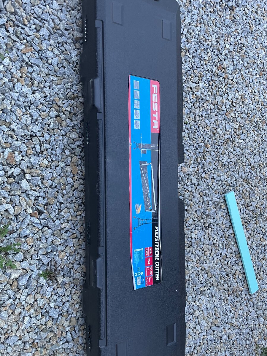 Řezacka na polystyren