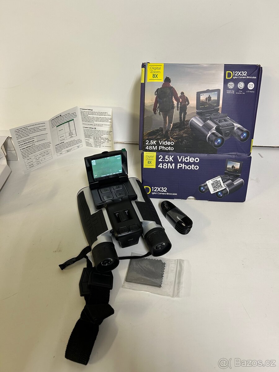 Binokulární digitální dalekohled