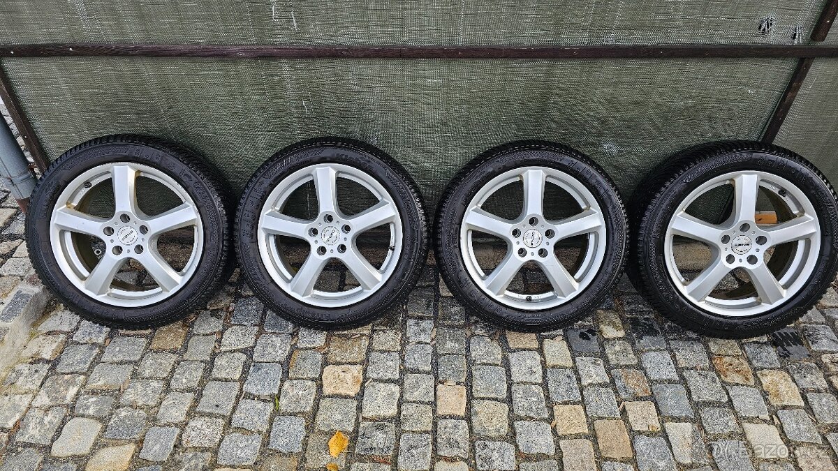 4x ALU Zimní kola 17" Škoda