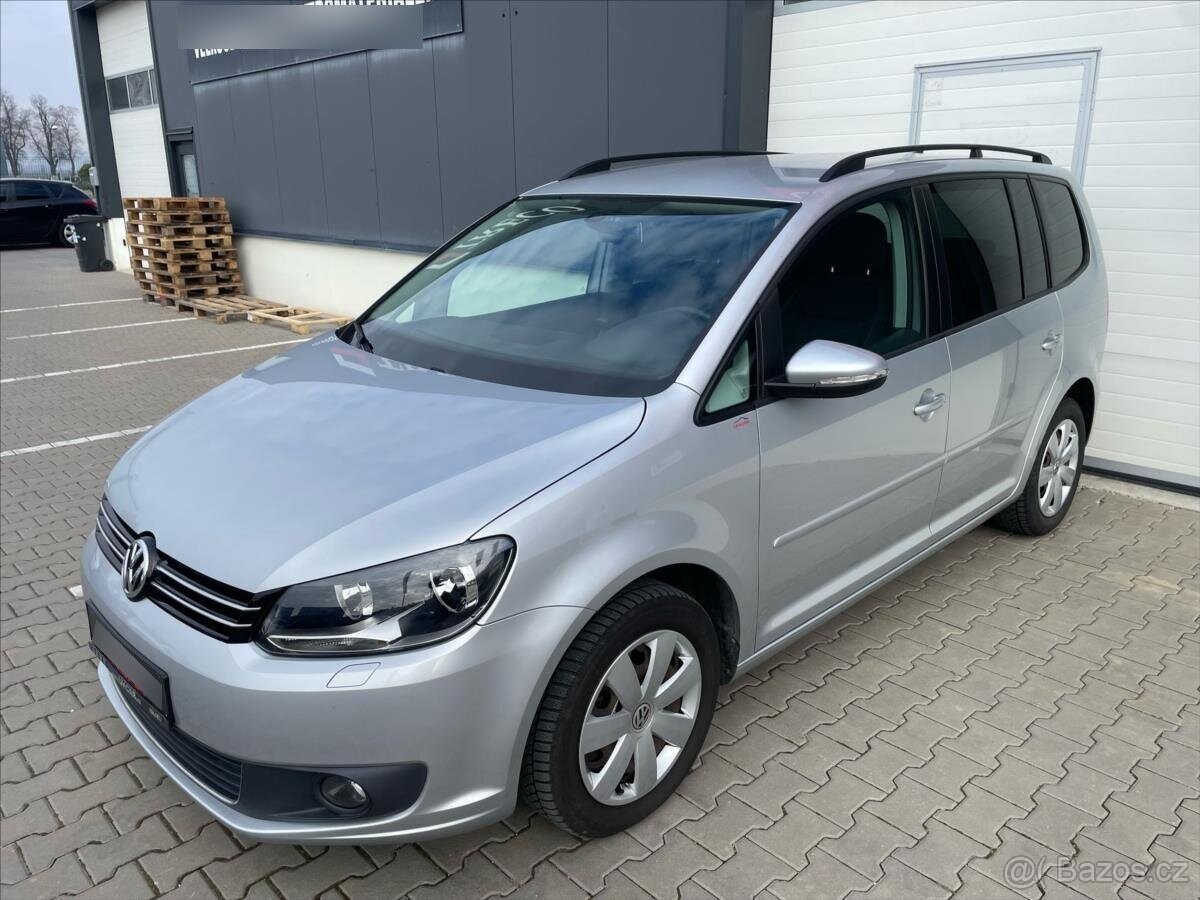 Volkswagen Touran 2,0 TDi 7 MÍSTNÉ Comfortline BlueMotion
