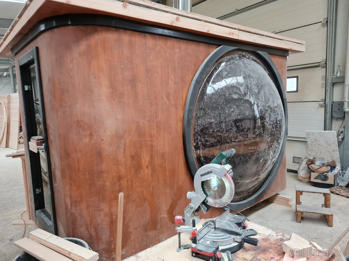 Venkovní finská panoramatická sauna