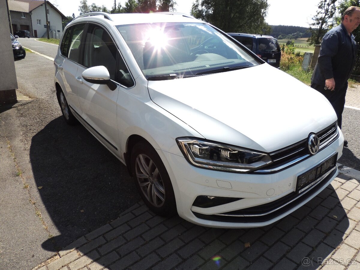 Golf Sportsvan HL 1,5 TSI EVO 7 DSG. Rok výroby 2020. STK do
