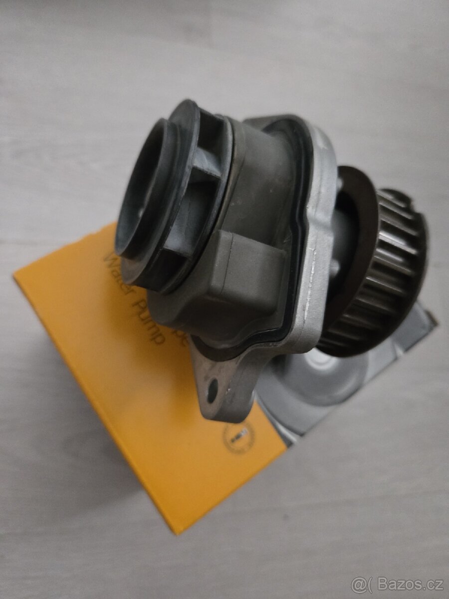 Fabia 1 - vodní pumpa - original Škoda