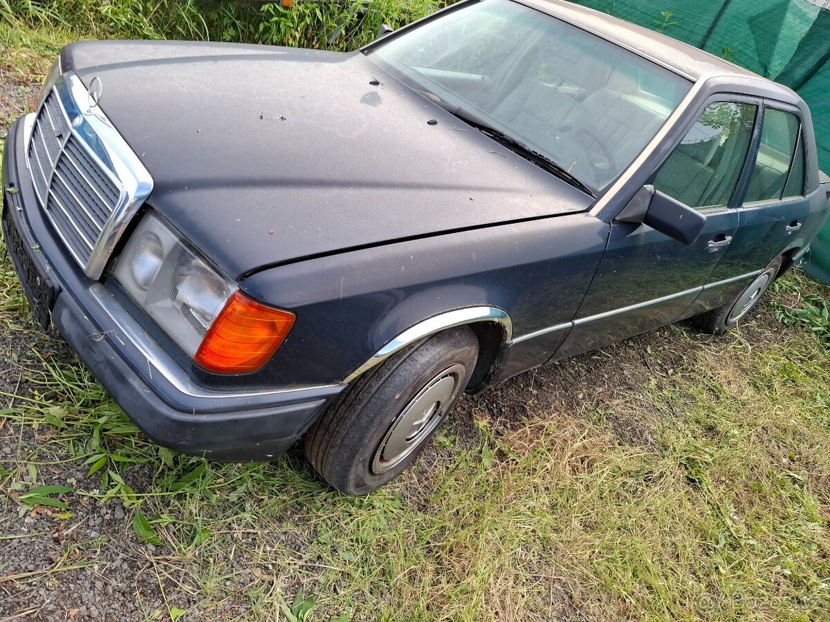 Mercedes W 124 230 benzin manual