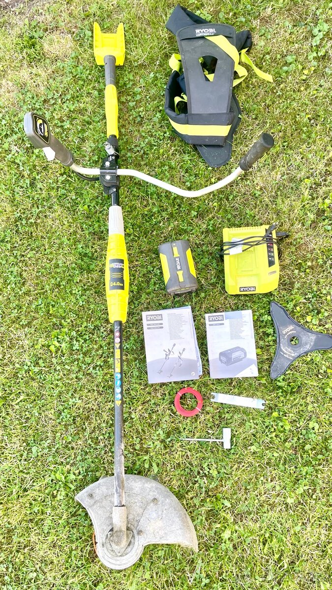 Křovinořez Ryobi RBC36X26B Aku