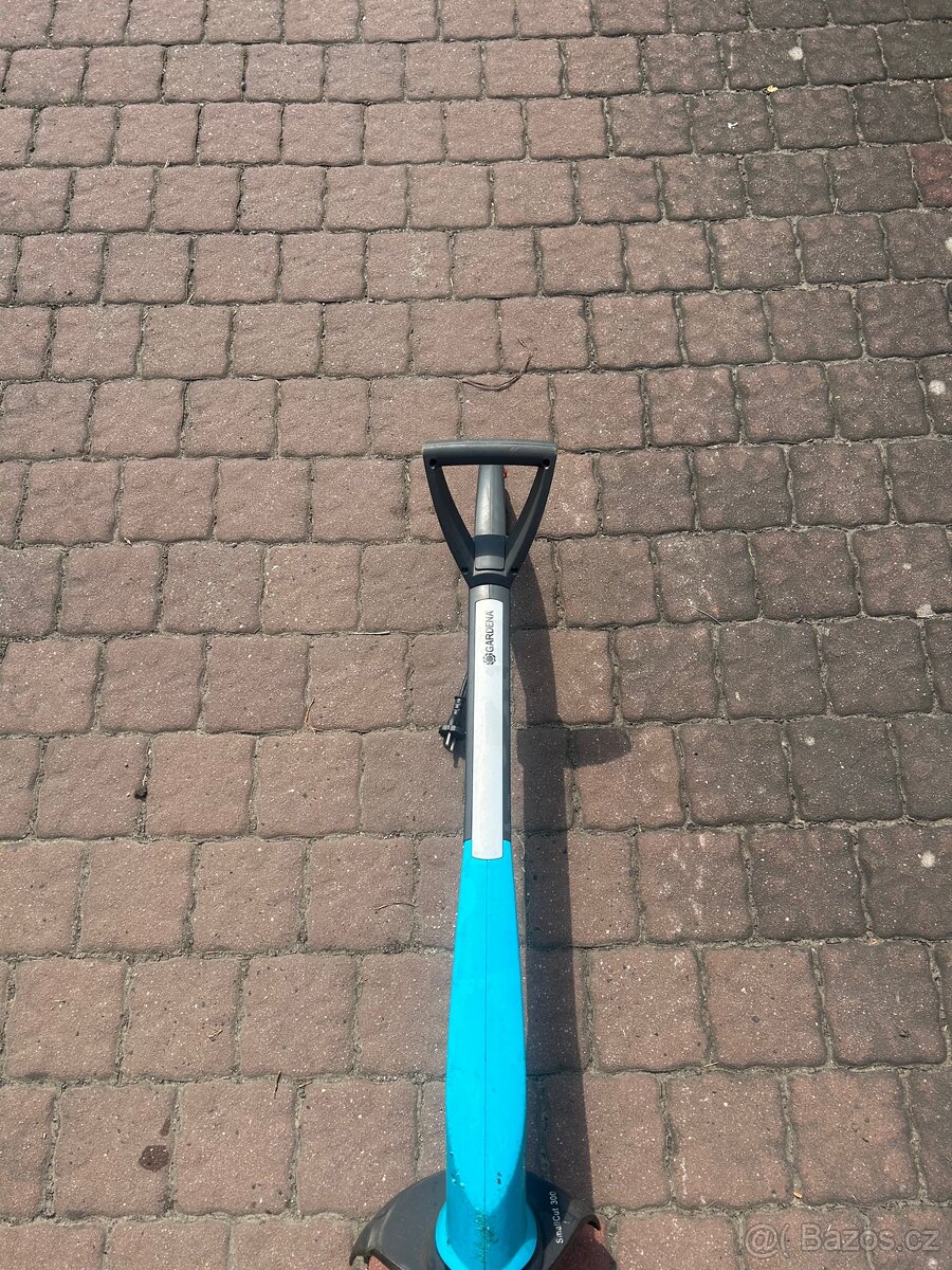 Prodám elektrický křovinořez