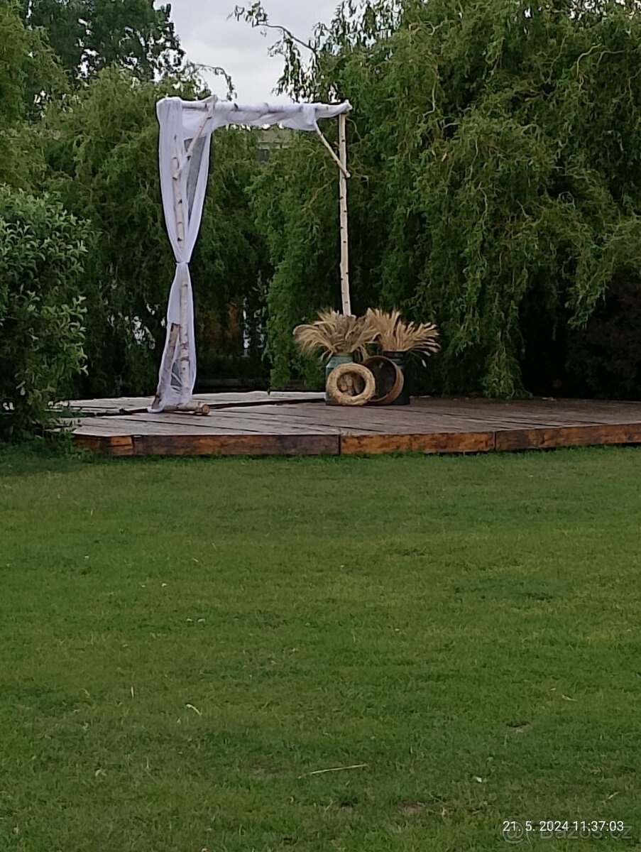 Svatby i ubytování