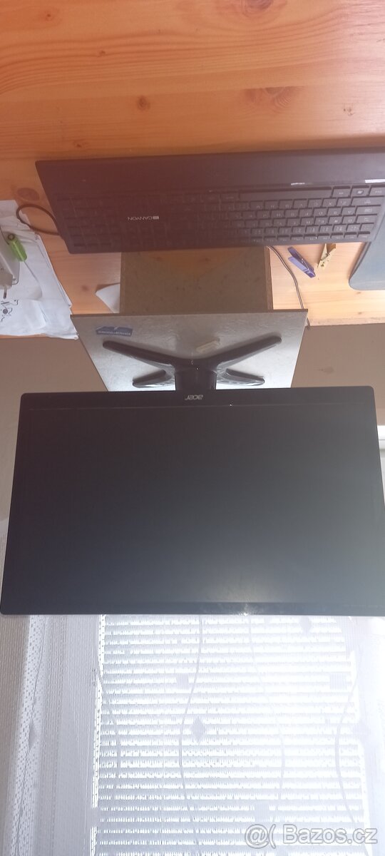 Prodám monitor Acer uhl.55