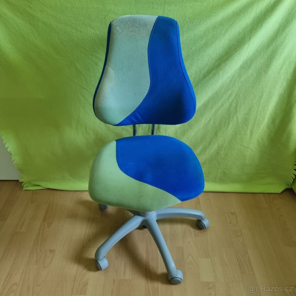 Dětská otočná židle ikea