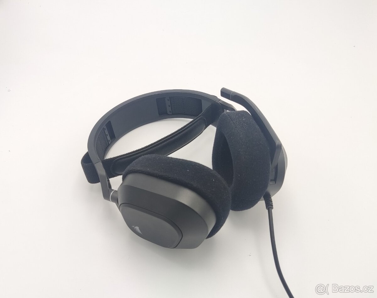 Headset Corsair HS80 RGB USB černá