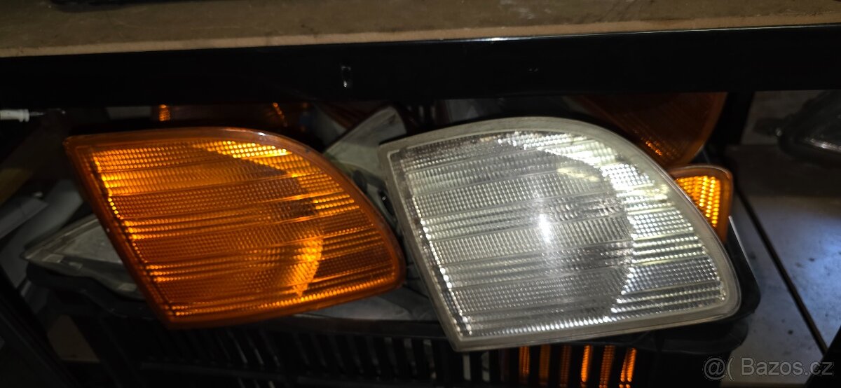 Mercedes-Benz Vito W638: přední blinkry