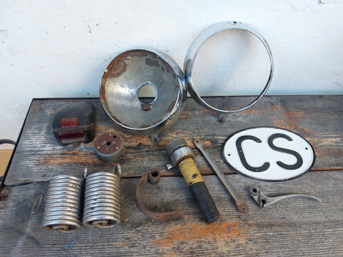 Za uklidovou cenu 2000 kc necham tyhle dily