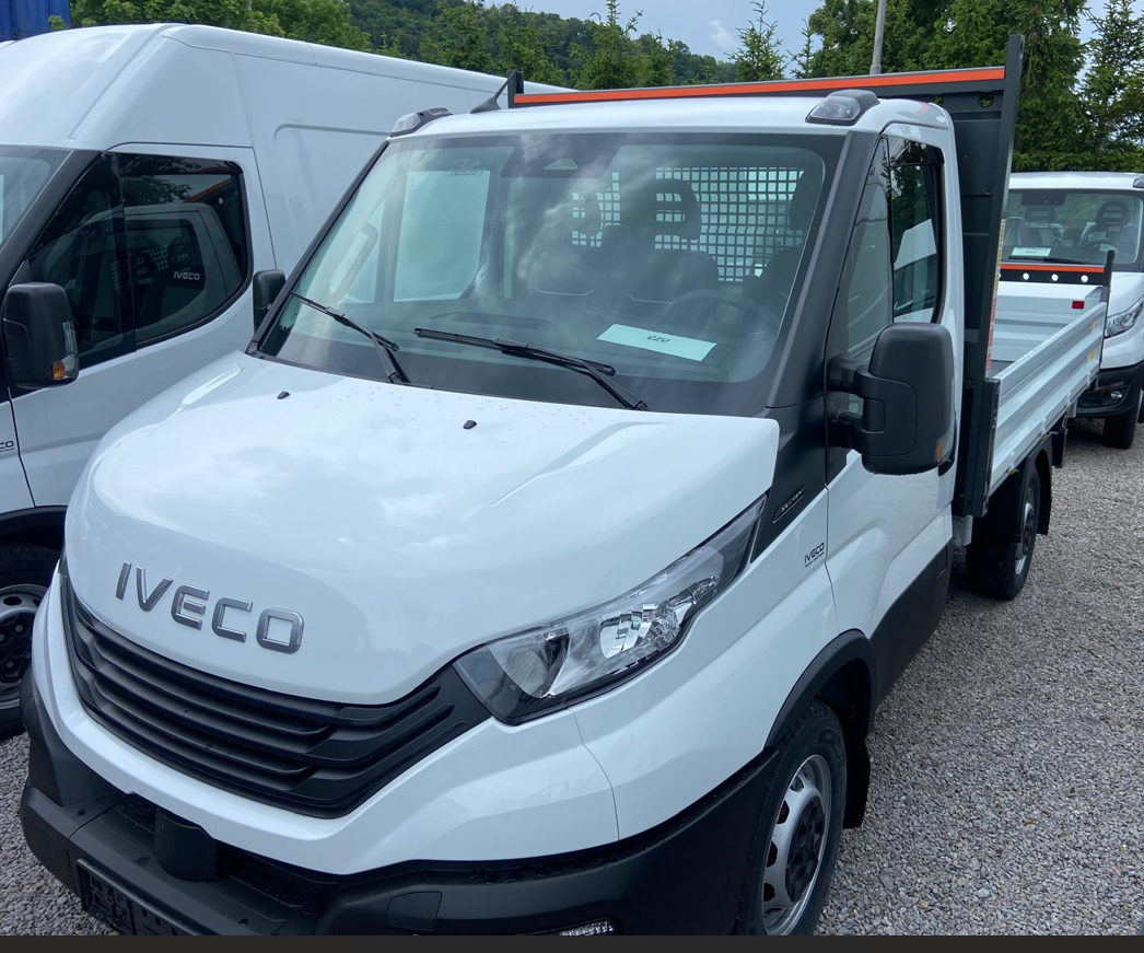 IVECO DAILY 35S16 - třístranný sklápěč S3 – nové vozidlo 