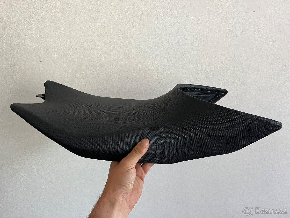 sedlo KTM superduke 1290r