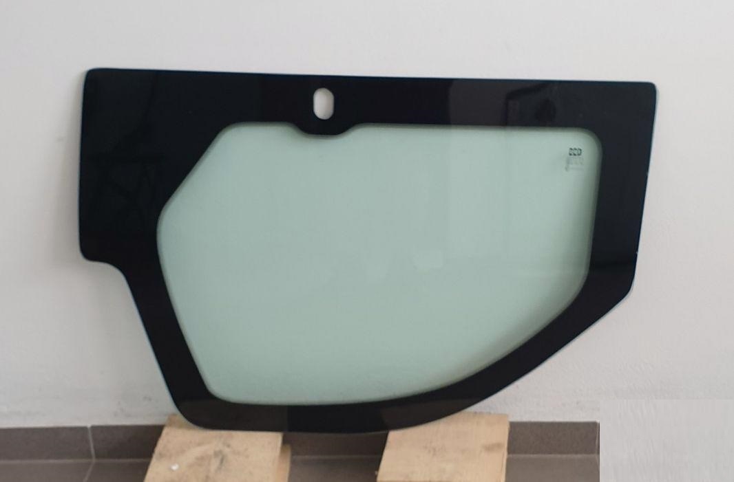 okno okná do kabín na stavebné stroje traktorbagre rýpadlá..