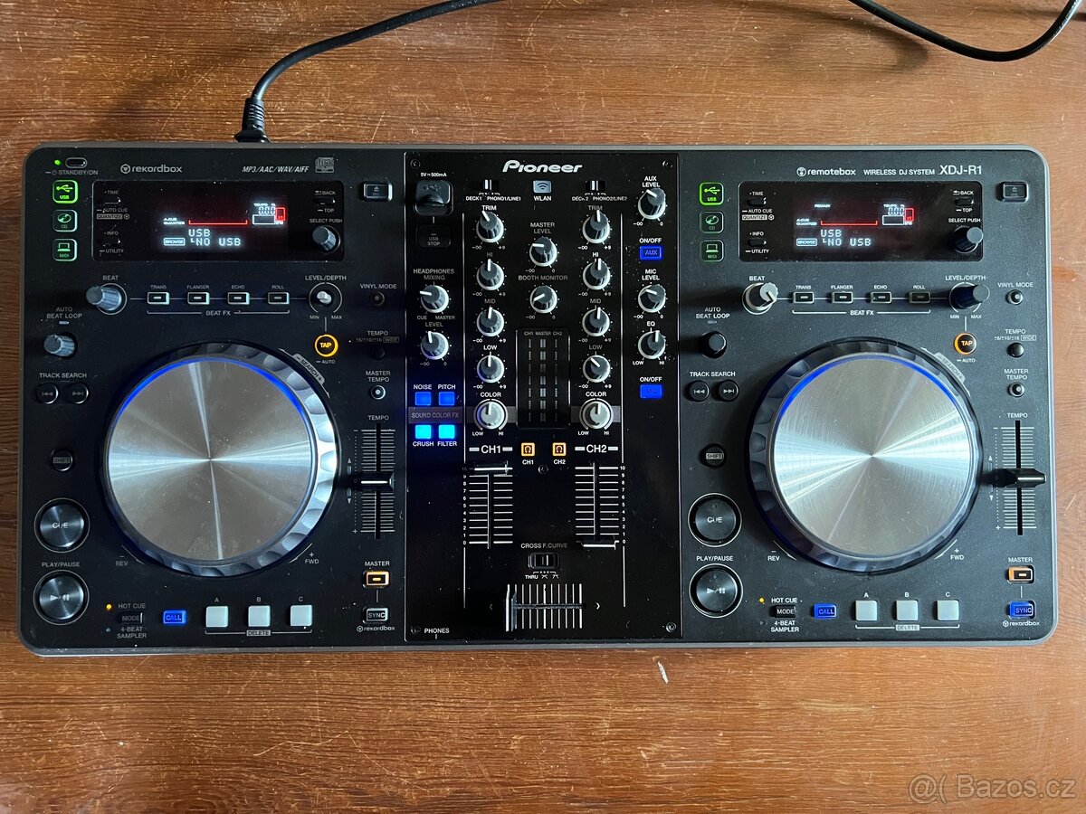 Prodám all in one Pioneer XDJ-R1 (Top stav)