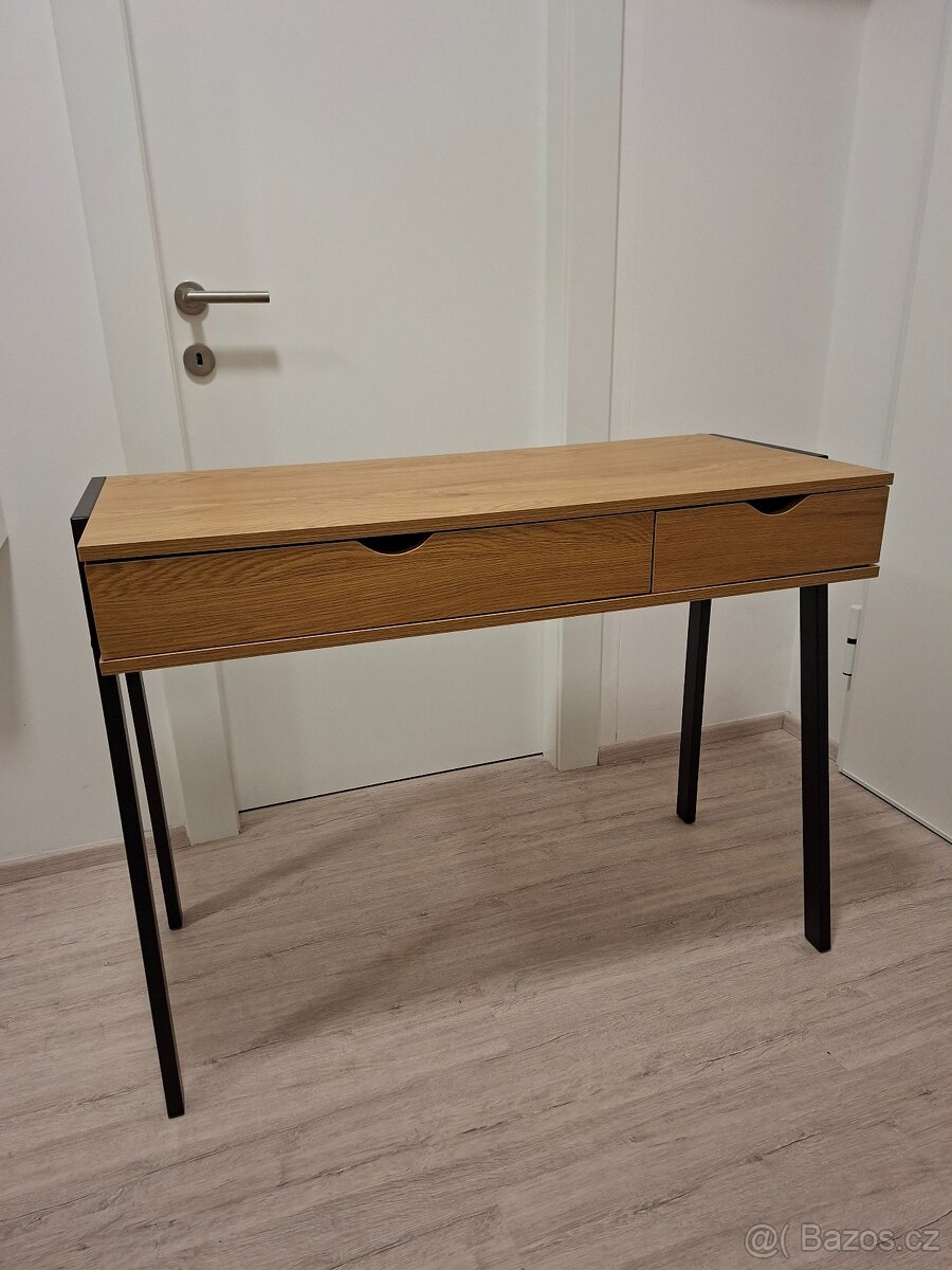 Dřevěný psací stůl Erchis