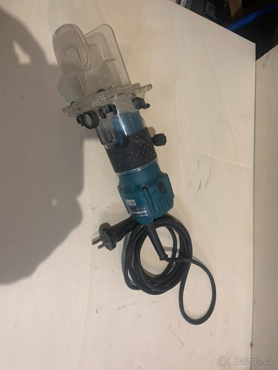 Fréza Makita 3710
