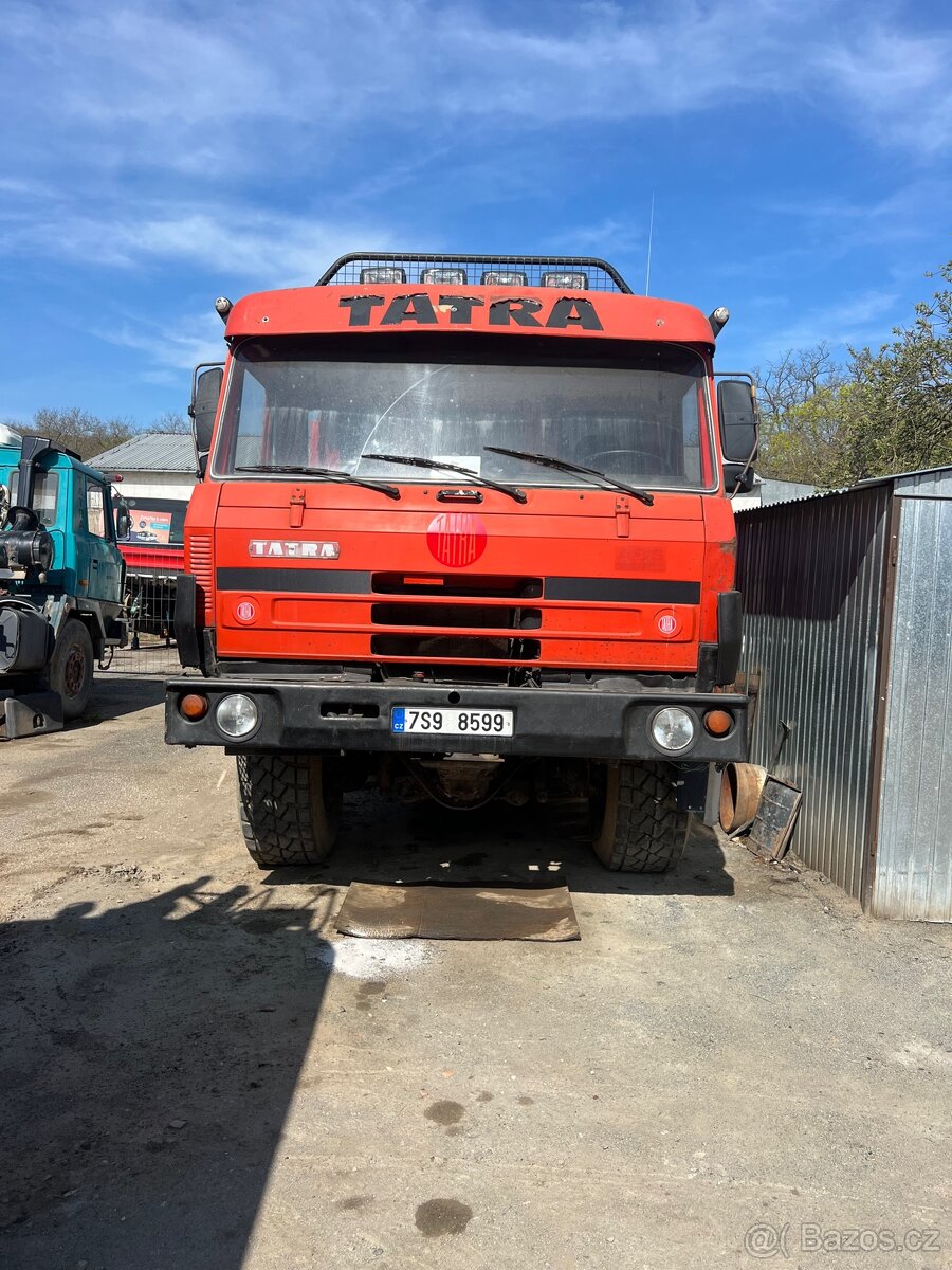 Na prodej TATRA 815 S3 6x6 trojstranný sklápěč