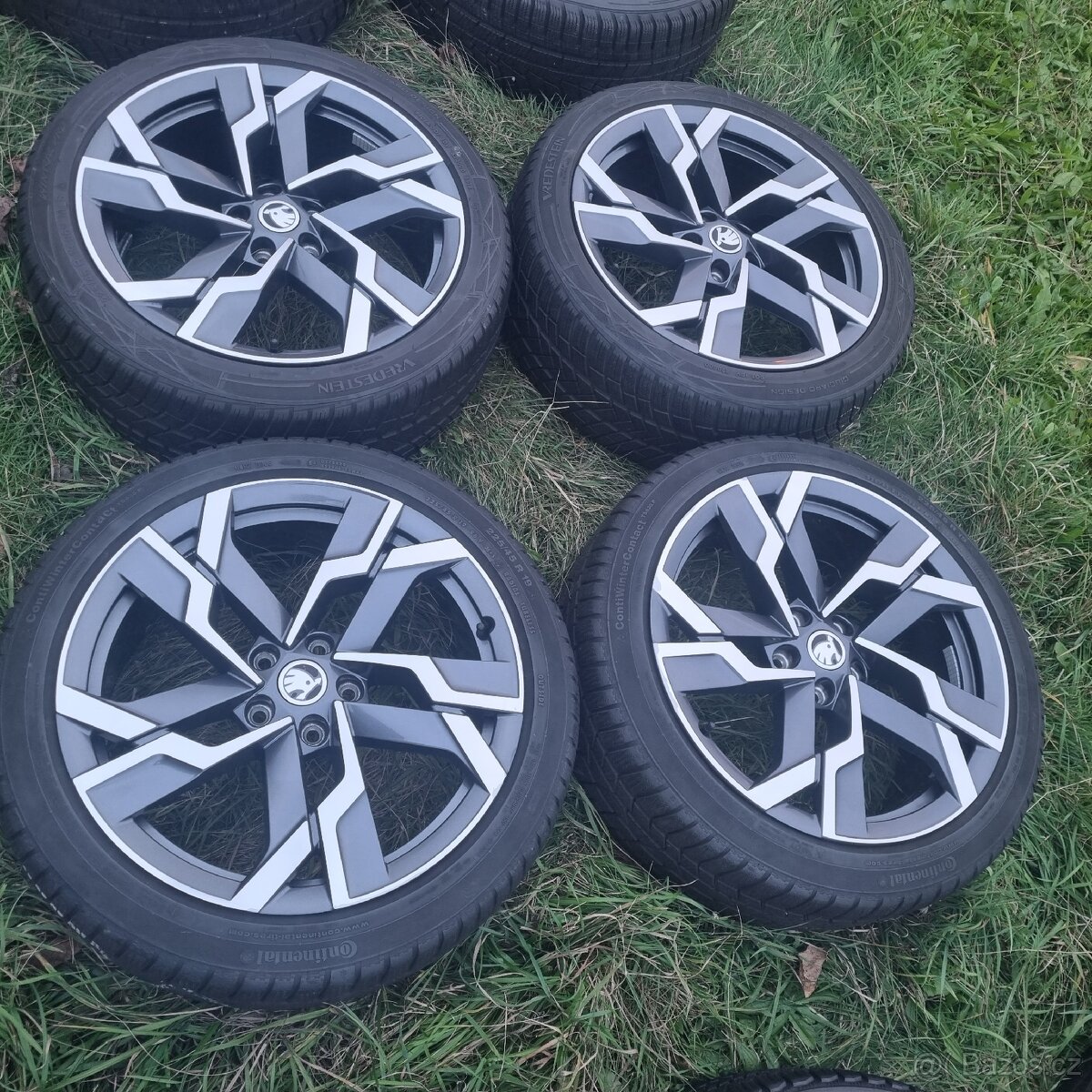 Sada alu kol Karoq R19 Škoda