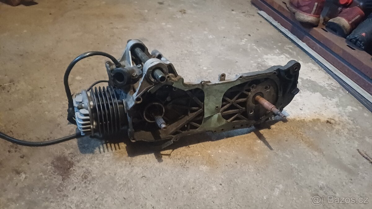 Motor keeway 50